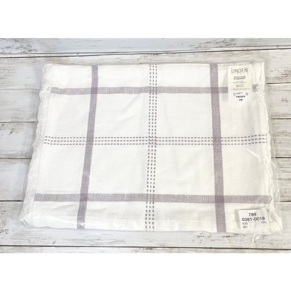 Linden Street Lavender Placemets Set of 4 - Picture 1 of 2